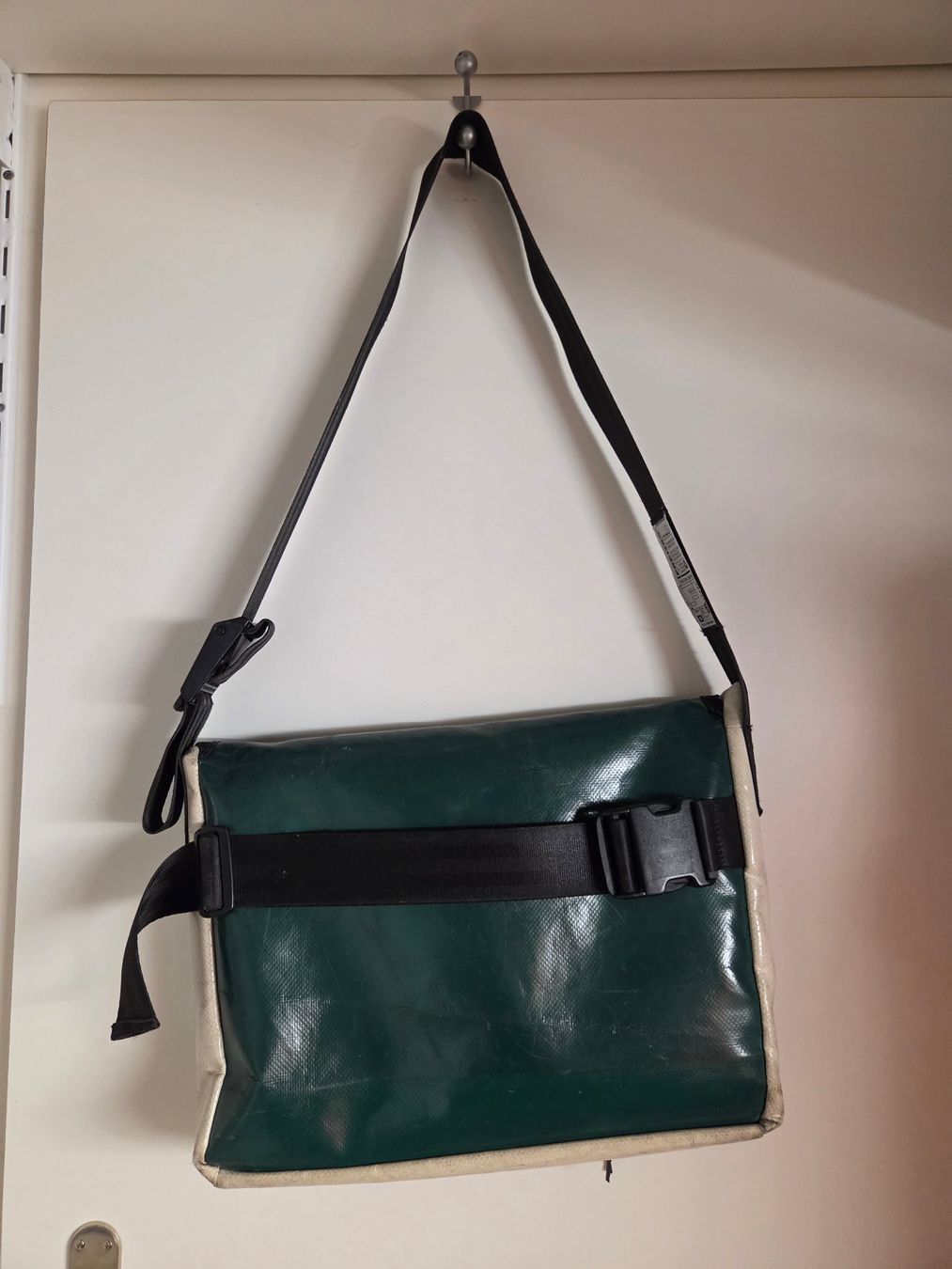 Freitag Borse: Freitag Tasche mit Charakter – Usato da Wallisellen venduto da Minco 4