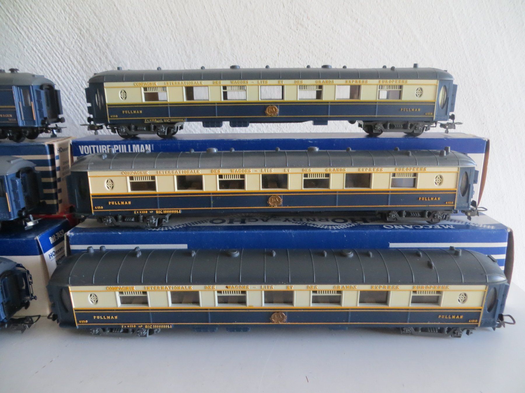 Hornby Modellini di ferrovie: Hornby-Acho H0: Set mit 6 CIWL-Pullmanwagen, in OVP – Usato da St.Gallen venduto da gnumolo 4