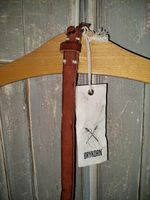Drykorn . Leder braun 80x18