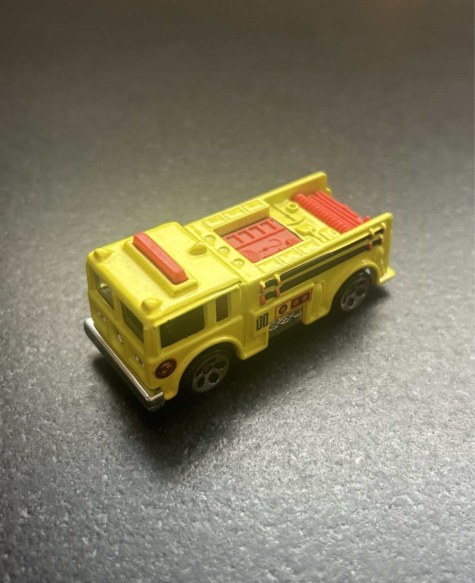 Modellautos: 6 x Spielzeugautos EINSATZWAGEN  1:63 – Gebraucht aus Brislach von gre_t5pb 1