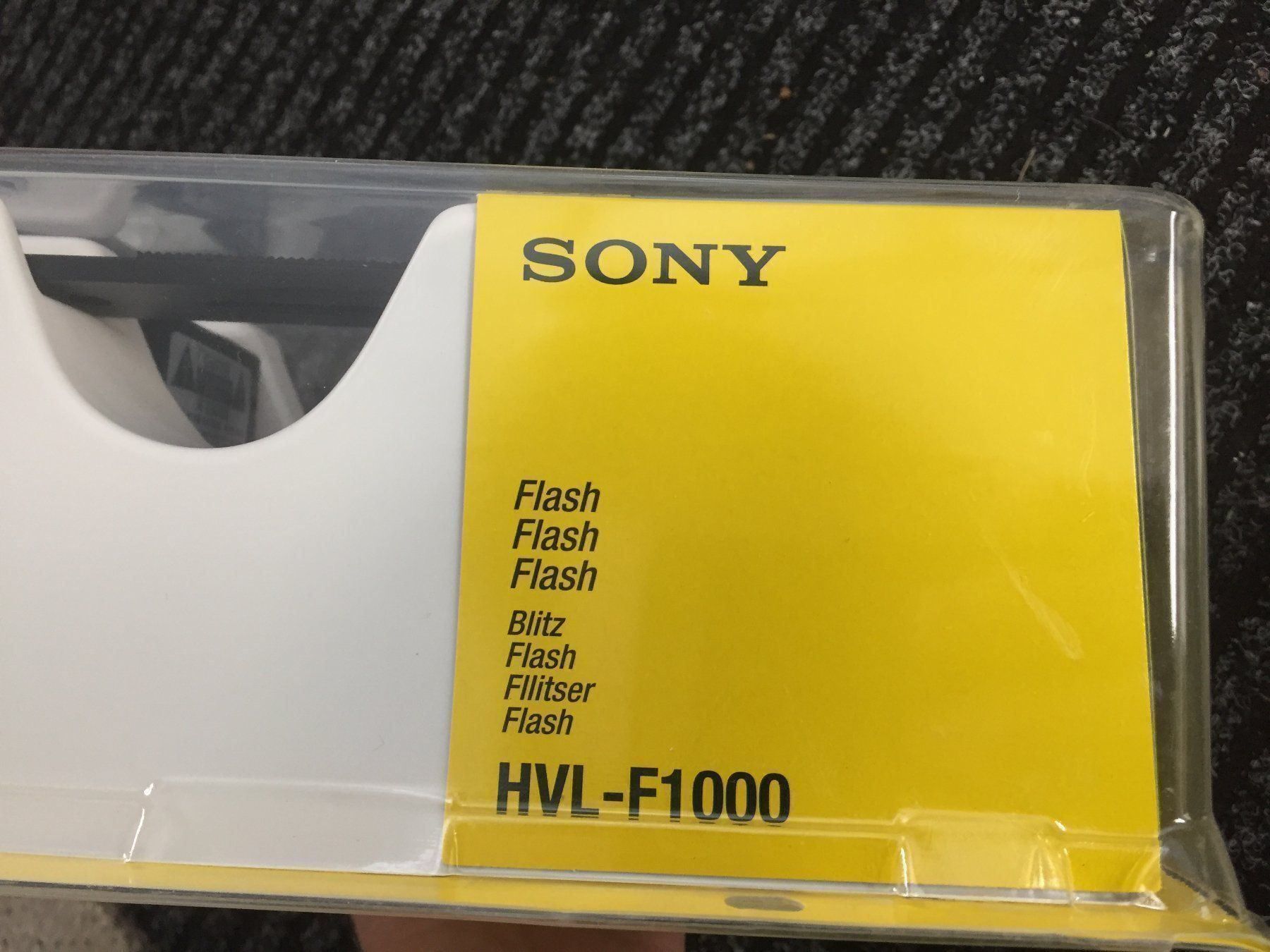 Sony Flash: Sony Blitzleuchte HVL-F1000 – Usato da Niederlenz venduto da Expowalder 4