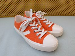 Neue VEJA Schuhe Gr.39
