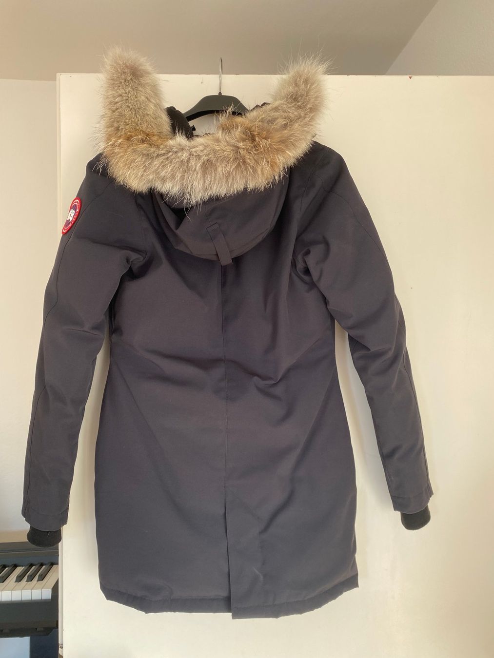 Canada Goose Mäntel: Canada Goose Parka navyblau Victoria – Gebraucht aus Zürich von cookiemonster2222 1