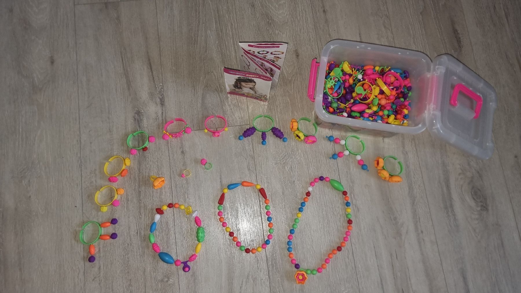 Kit bricolage: Perlen Steck Schmuck Bastelset für Kinder – Usato da Wigoltingen venduto da Zuckerfee84 1