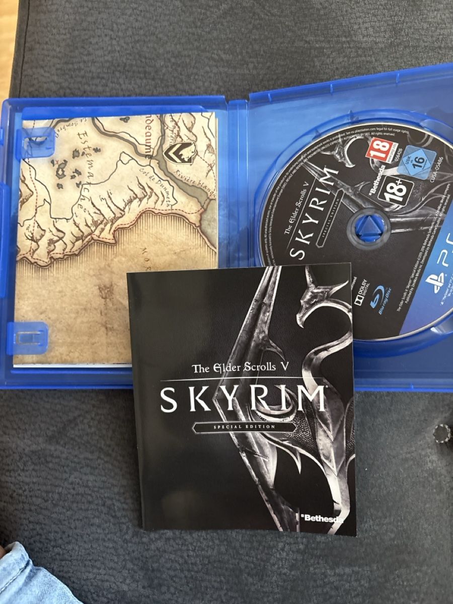 Sony Spiele: The Elder Scrolls V Skyrim Special Edition PS4 jeu – Gebraucht aus Carouge GE von irma016 1