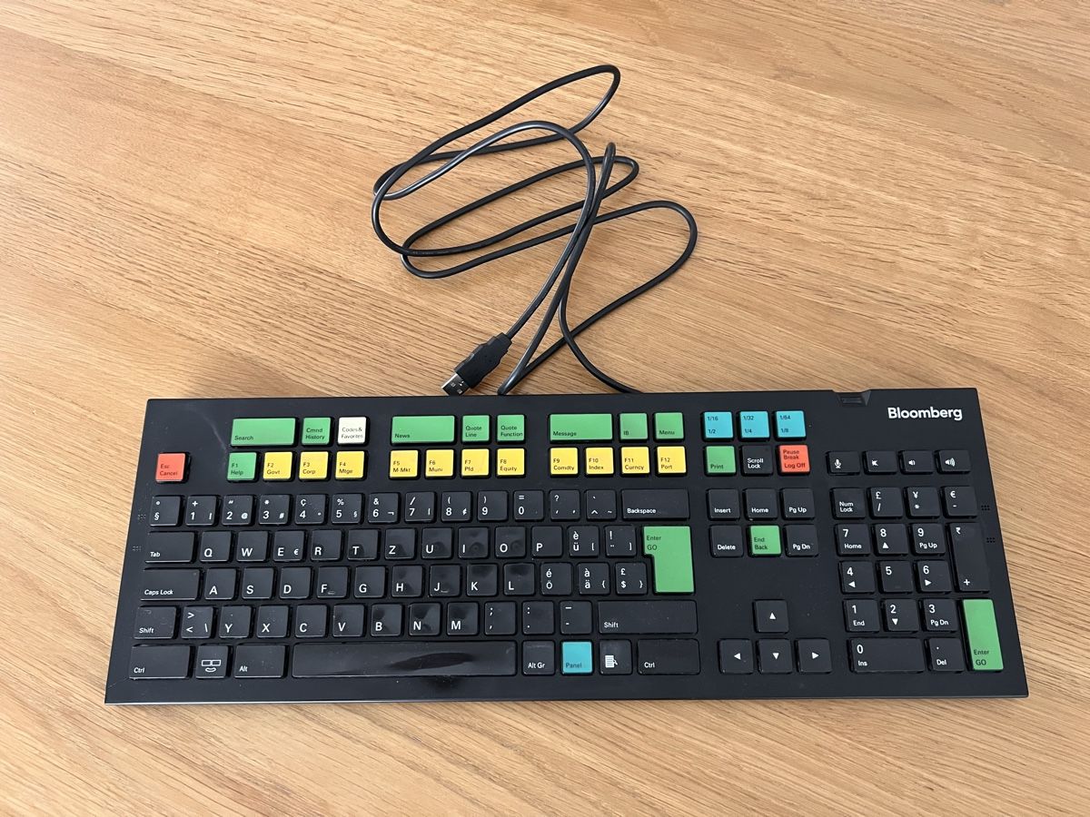 Tastiere: Bloomberg Tastatur inkl. Kabel – Usato da Winterthur venduto da O2cando2