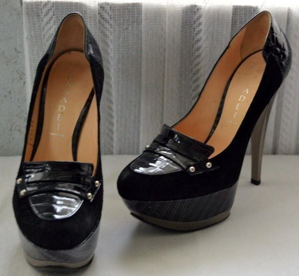 Casadei Scarpe da donna: Casadei Platform Pumps .38 – Usato da Collonges venduto da Auganien 2