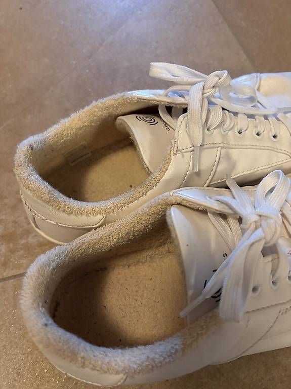 Scarpe da uomo: Groundies weiss 41  – Usato da Pfäffikon ZH venduto da skom666 1