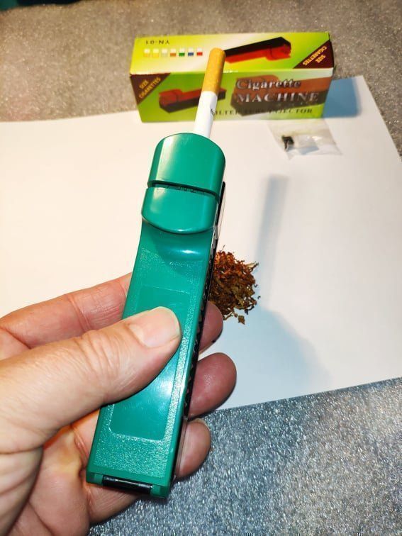 Tabacchi: Zigaretten Stopfgerät‪/ machine pour cigarette tube – Nuovo e nell'imballaggio originale da Minusio venduto da graziano11 3