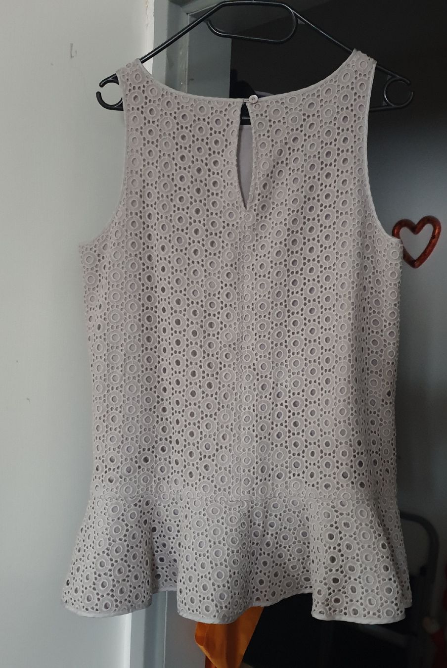 Armani Top: Armani schönes Top ital. Gr. 44 – Nuovo (secondo la descrizione) da Frenkendorf venduto da Moon111 1