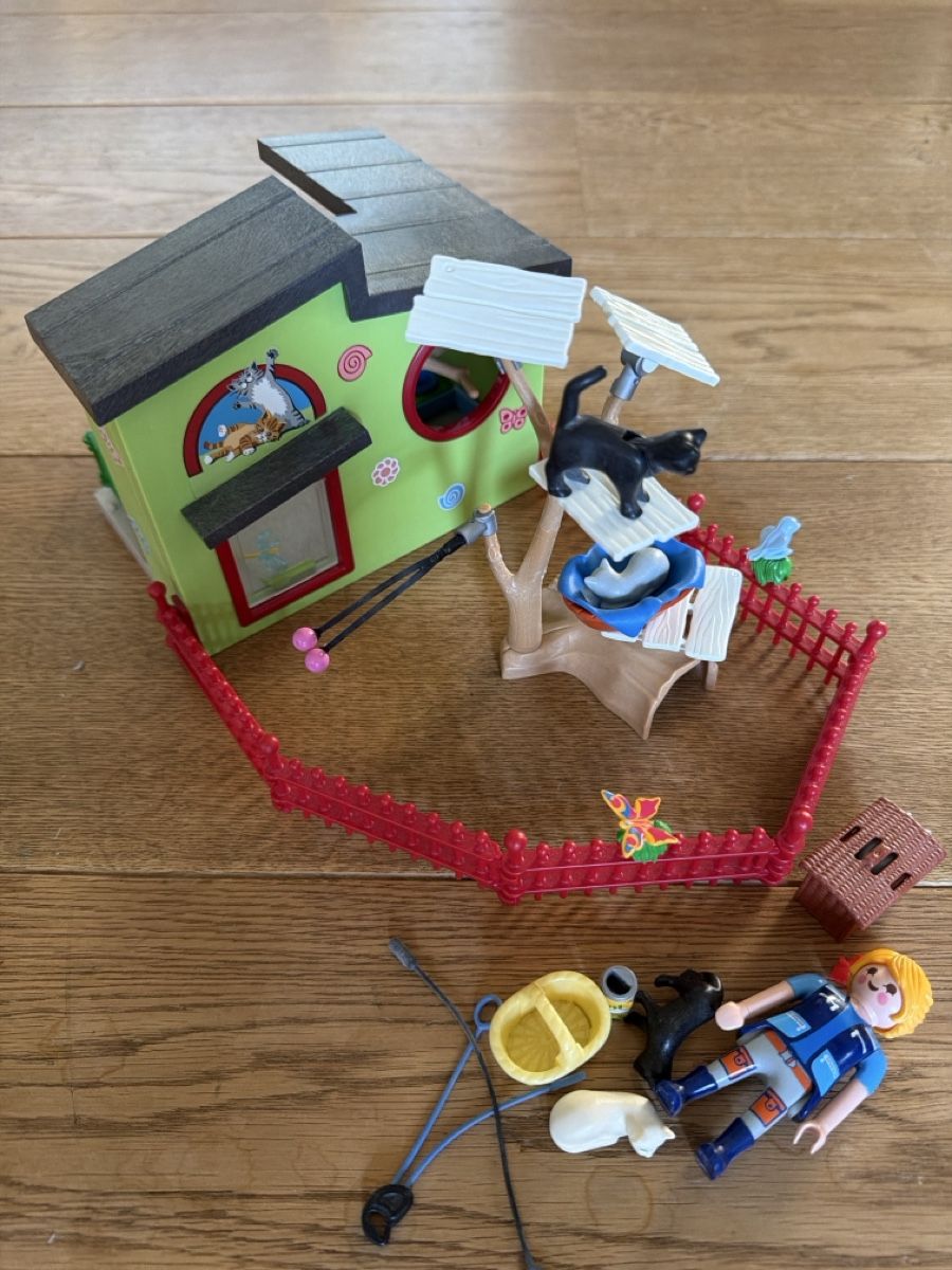Playmobil Giocattoli: Katzenheim Playmobil – Usato da Tann venduto da punto84 1