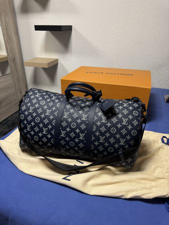 Louis Vuitton Keepall 50 Blue/White
