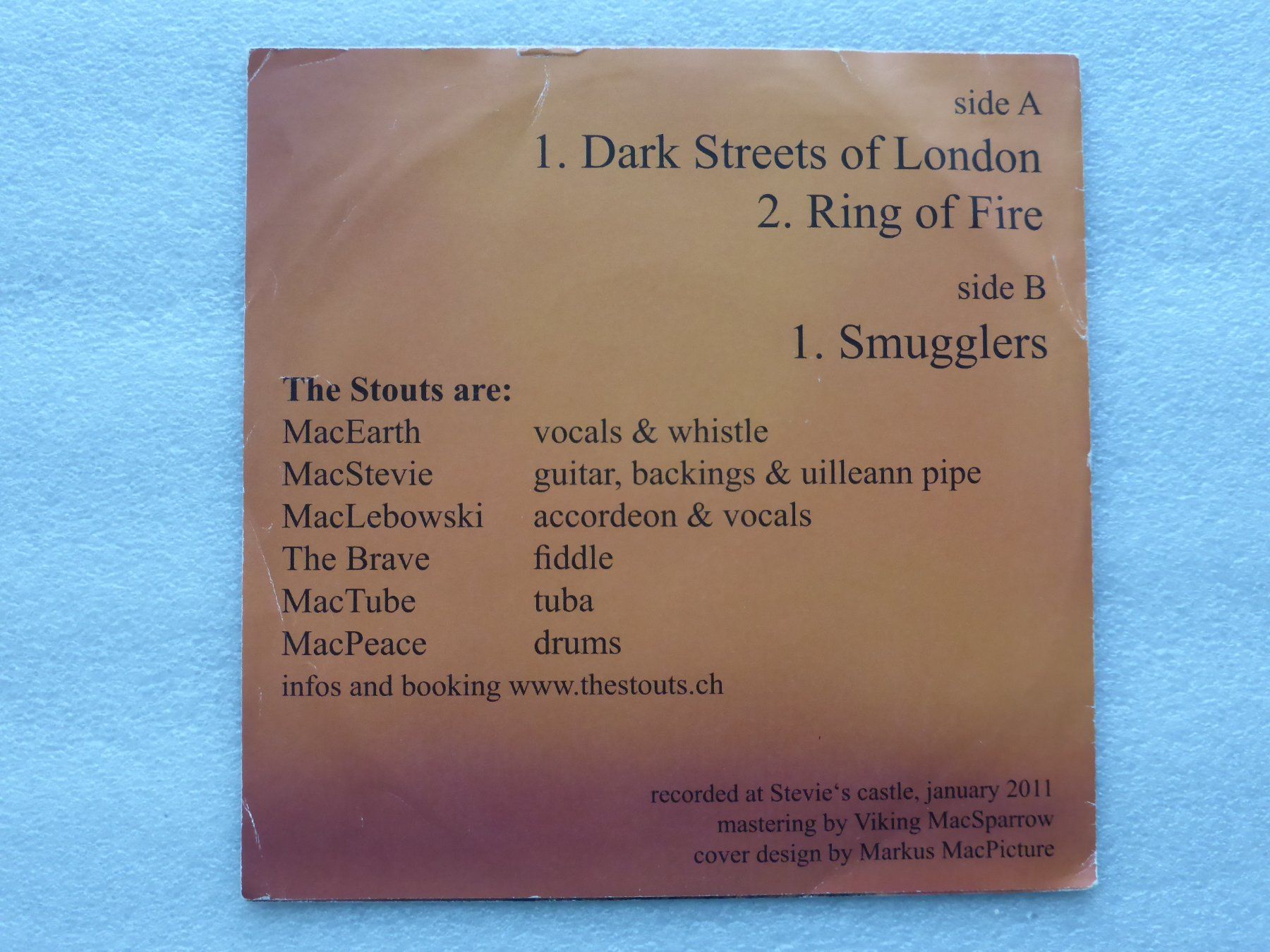 Dischi in vinile: Vinyl Single   THE STOUTS – Usato da Küssnacht am Rigi venduto da Mondkinder 3
