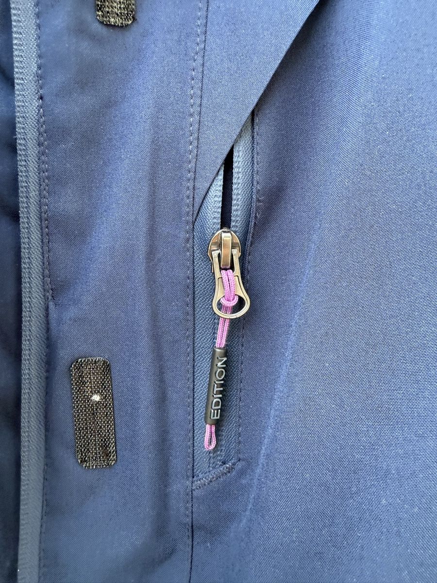 C&A Giacche: Blue Ski Jacket - Size Medium - Like new! – Nuovo (secondo la descrizione) da Basel venduto da ArkArk 5