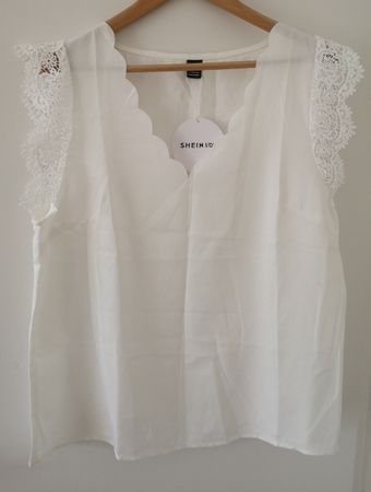 Blusenshirt Gr. L - SHEIN  Spendenaktion