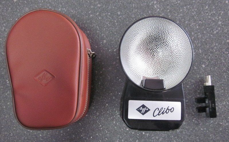 Agfa Blitze: Agfa Clibo Blitz inkl. Tasche mit 4 Reserveblitzen – Gebraucht aus Bischofszell von Pfau0
