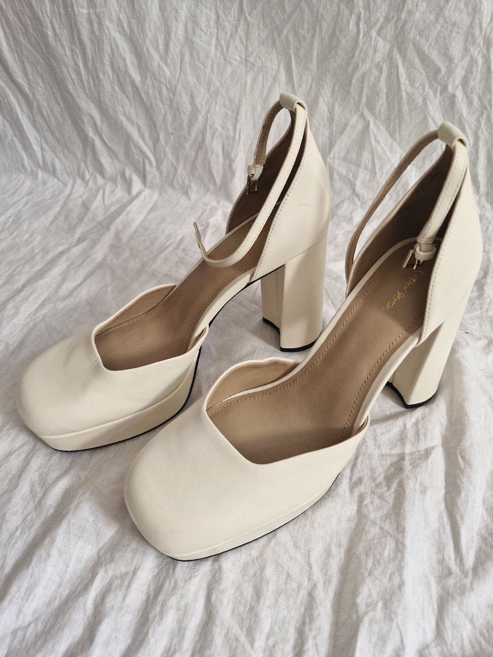 Other Stories Scarpe da donna: &Other Stories Platform Heels – Nuovo (secondo la descrizione) da Bern venduto da ann_l7tf 3