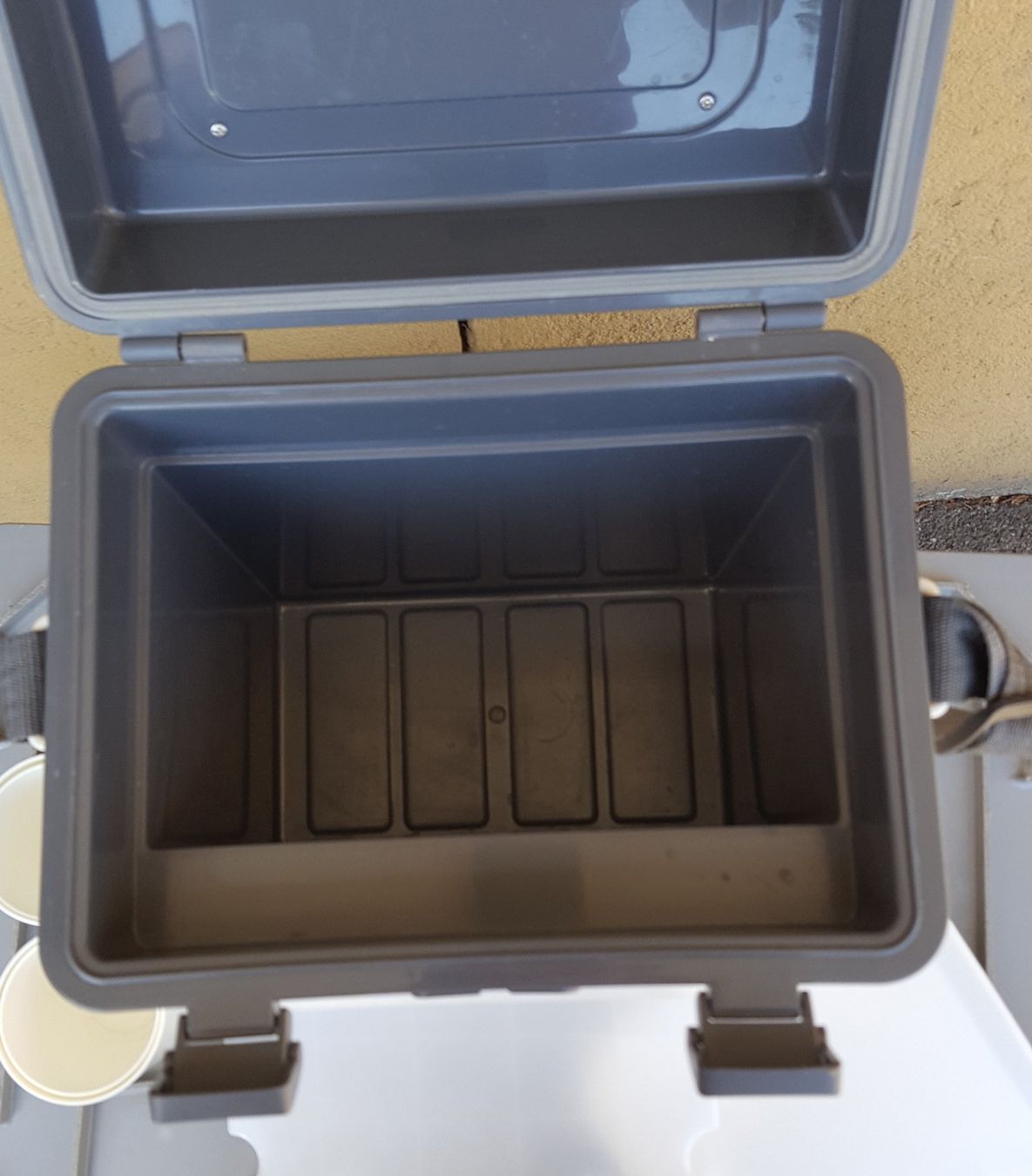 Geschirrsets: Picknick Box – Neu (gemäss Beschreibung) aus Wallisellen von Allivia 4
