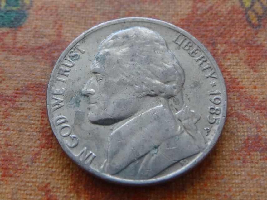 Alle Münzen: USA 5 Cents 1985 – Gebraucht aus Romanel-sur-Lausanne von Swift13