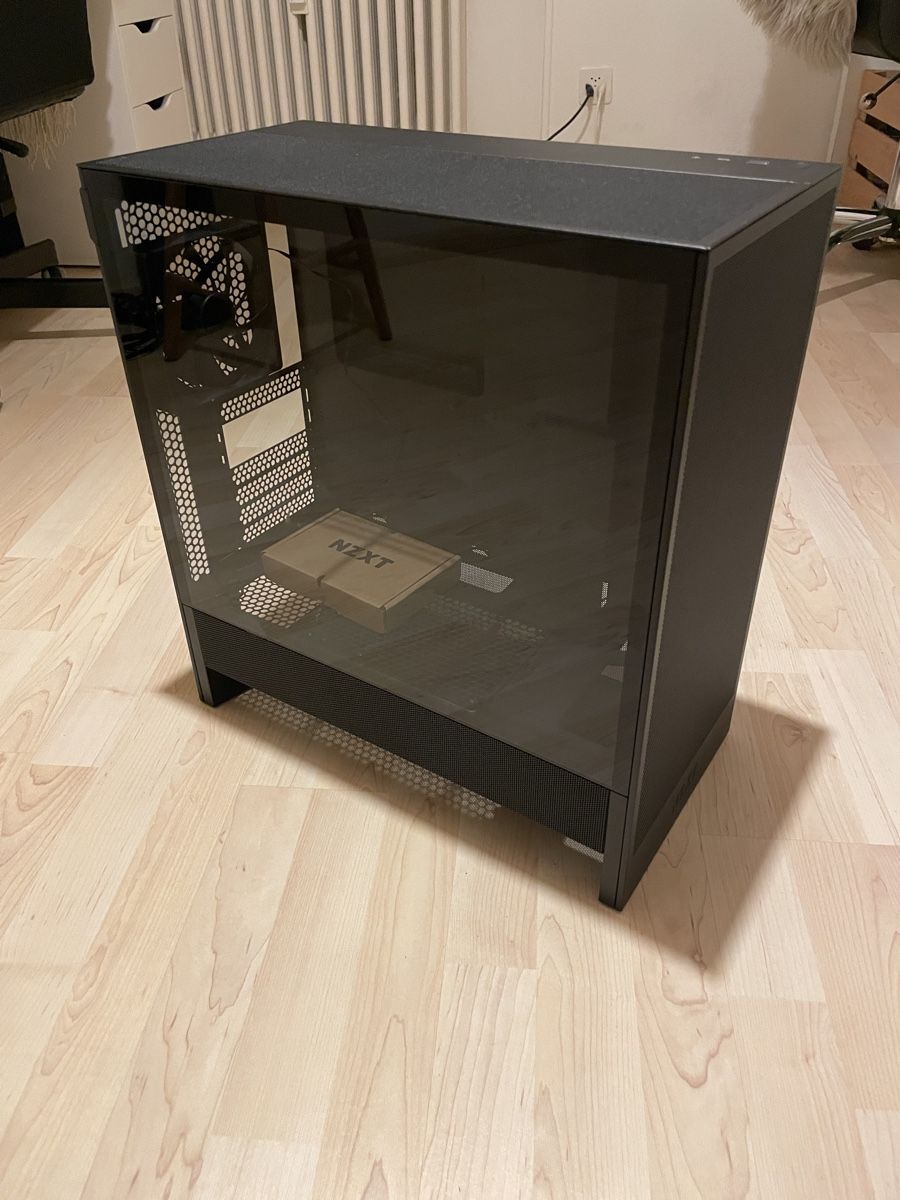 NZXT Custodie: NZXT H5 Flow schwarz – Nuovo (secondo la descrizione) da Basel venduto da michistu
