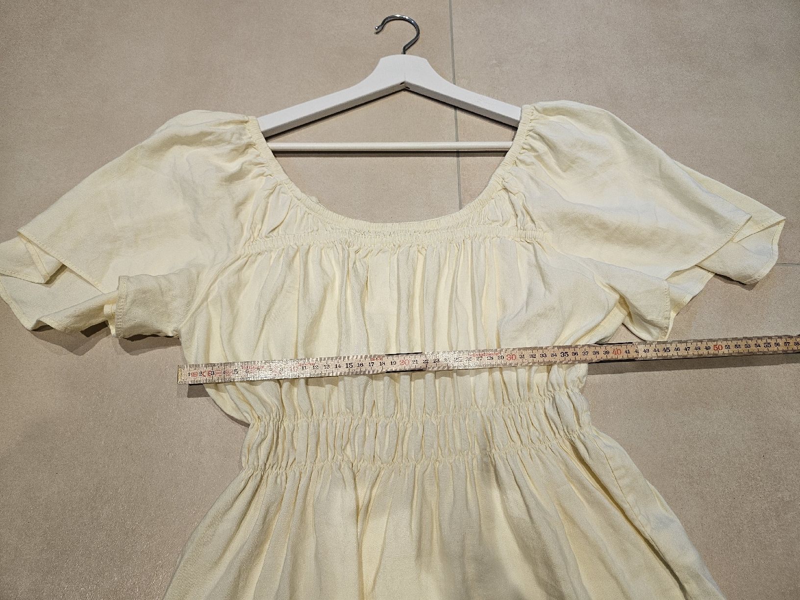 Blusen: Everlane Leinenbluse gr.L hellgelb  – Gebraucht aus Allschwil von na.wi.90 3