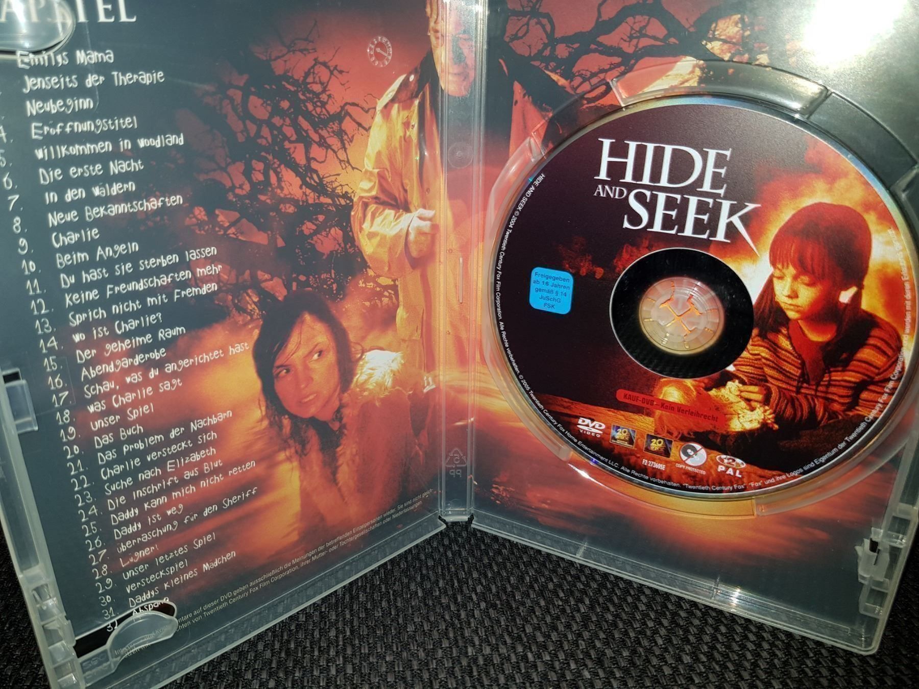 Tutti i DVDs: Hide and Seek – Usato da Dübendorf venduto da kb86_MOVIE 2