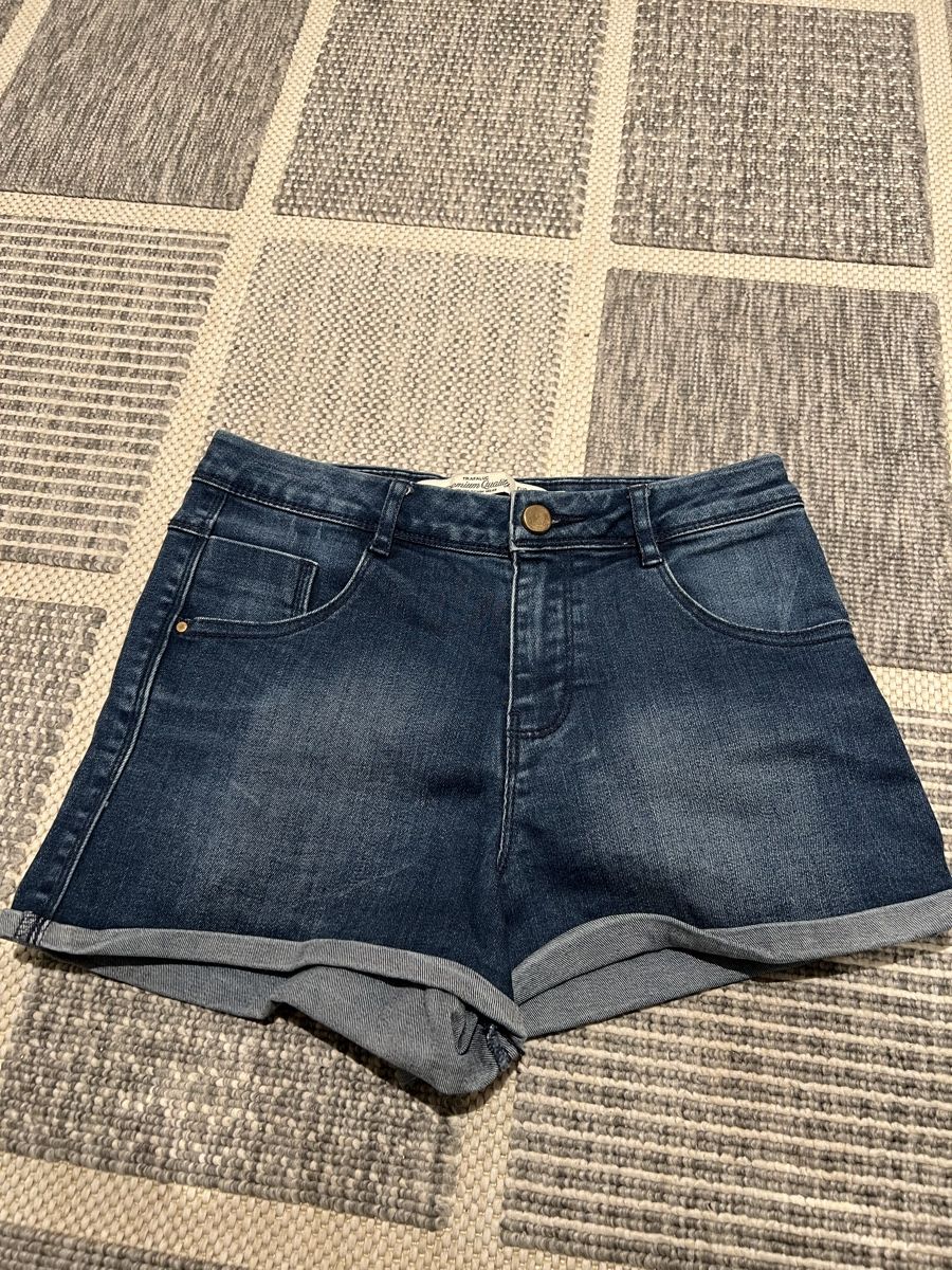 Zara Jeans: Zara Shorts Gr. 34 – Usato da Stein am Rhein venduto da Selomelo.