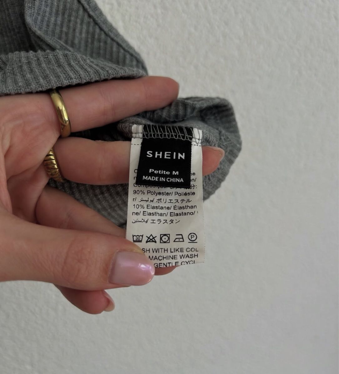 Shein Lotti di vestiti: Set Zweiteiler Top und Leggins – Usato da Chur venduto da jgr_s6mm 4