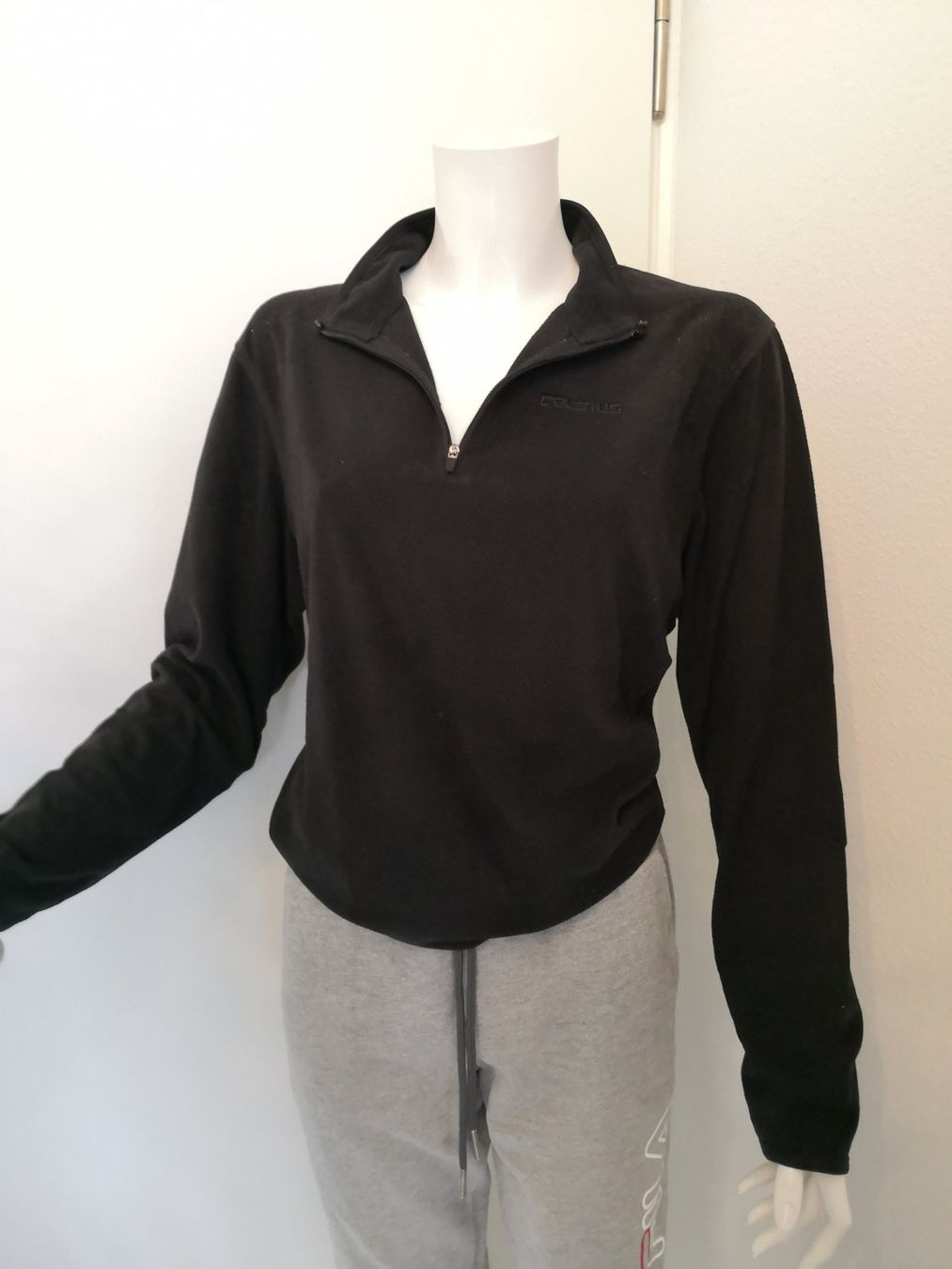 Maglioni & Felpe: 🤩CELSIUS SPORT PULLOVER SCHWARZ – Usato da Olten venduto da Naja-Twins-Twins 5