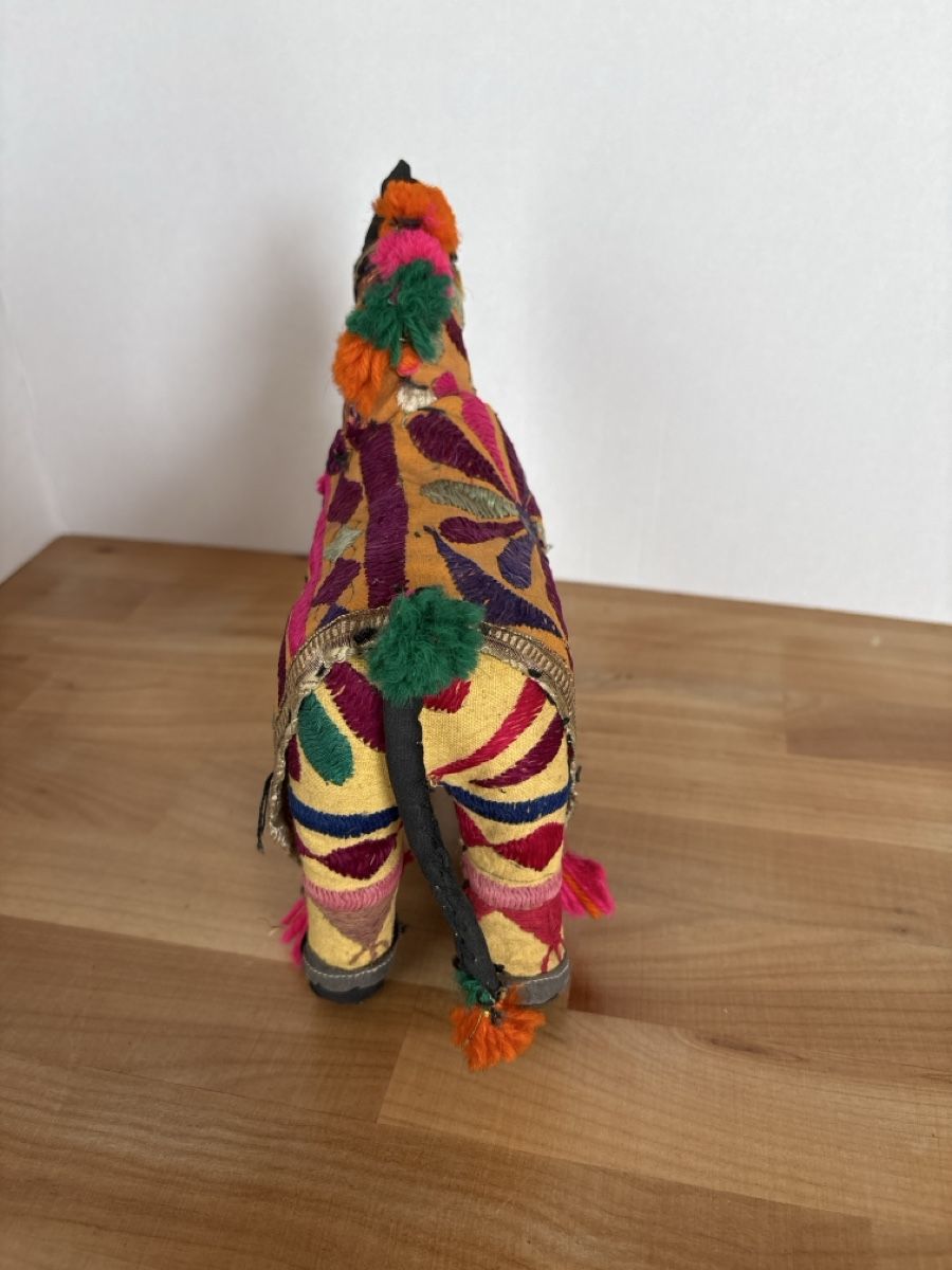 Tutte le decorazioni: Rajastahni Pferde Puppe Figur – Usato da Rümlang venduto da SchumBru10 3
