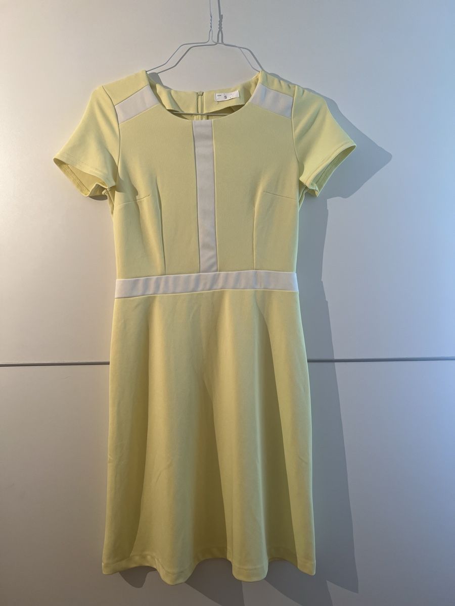 Kleider: Sommerkleid Grösse S – Neu (gemäss Beschreibung) aus Wangen b. Olten von Molinker