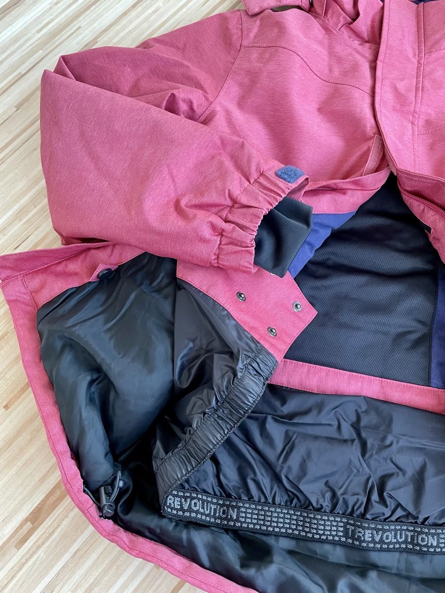 Trevolution Vestes & Manteaux: Skijacke Gr.152 NEU – Neuf avec emballage d'origine à Thun par Tschein 1