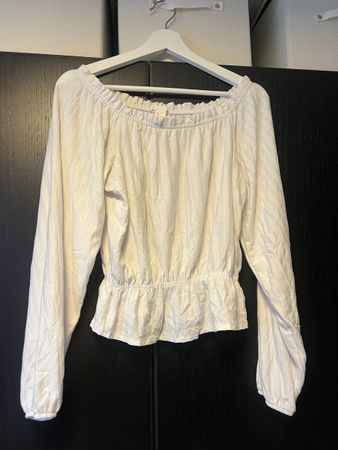 Damen Langarmshirt H&M weiss schulterfrei guter Zustand