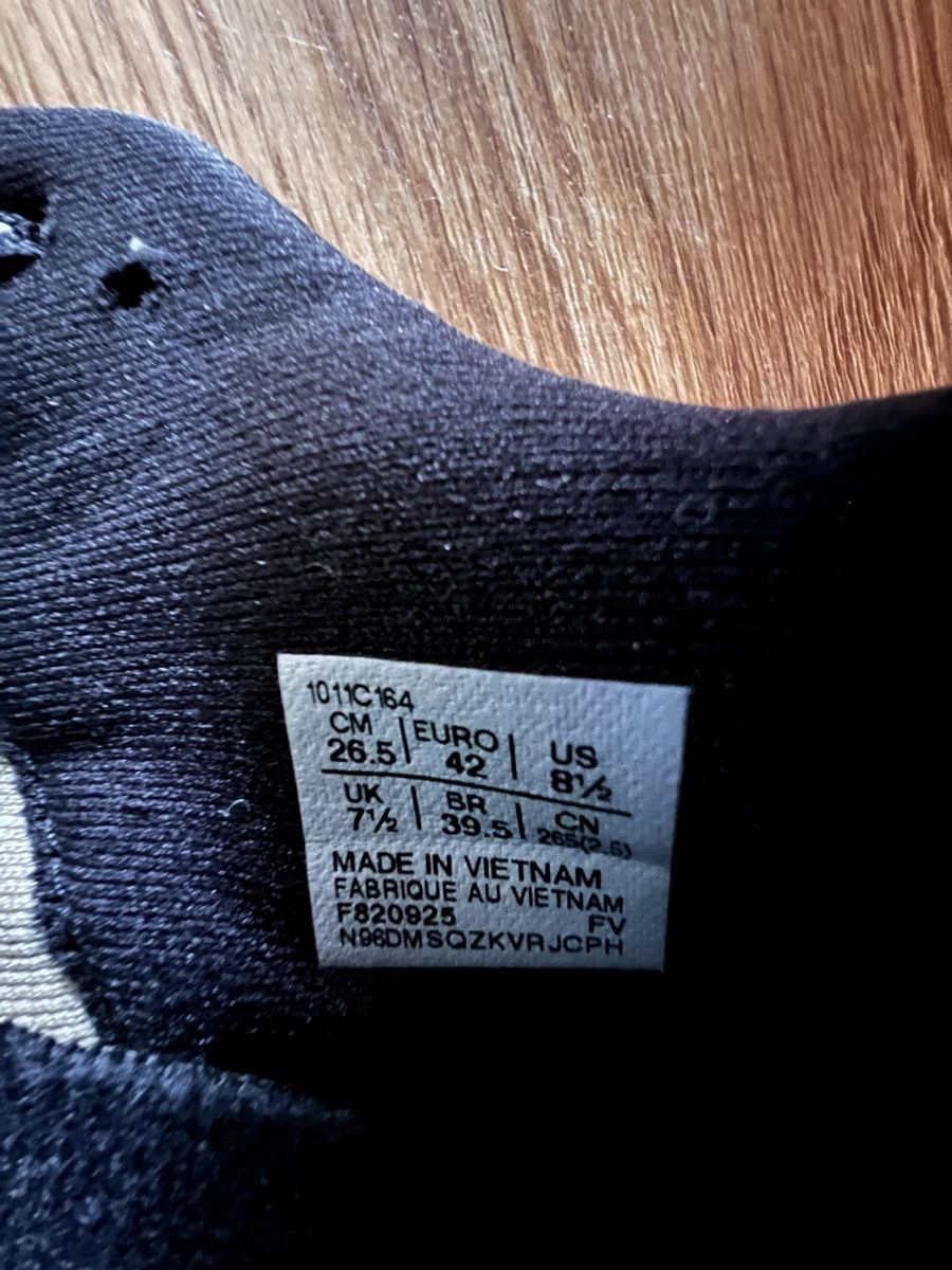 Asics Chaussures hommes: Asics Trabuco Max 5 Grösse 42 – D'occasion à Wiesendangen par gefox 2