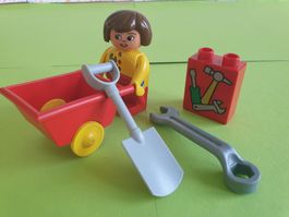 Duplo (Y18) Bauarbeiterin mit Zubehör