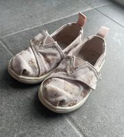 TOMS Slipper Mädchen Grösse 23.5