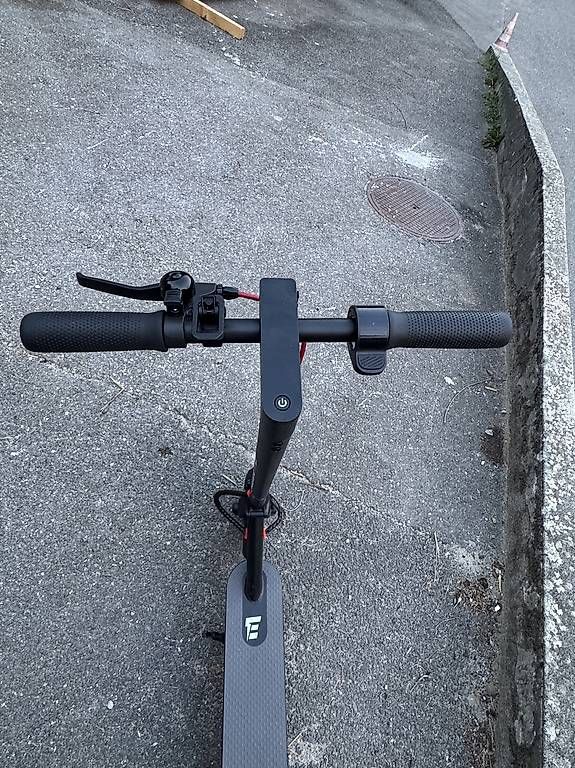 Scooter: E Roller 2 Jahre Garantie – Usato da Heimberg venduto da ahm_q58y 3