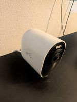 Kit Vidéosurveillance Arlo  Station + 2 Caméra (4K + HD)