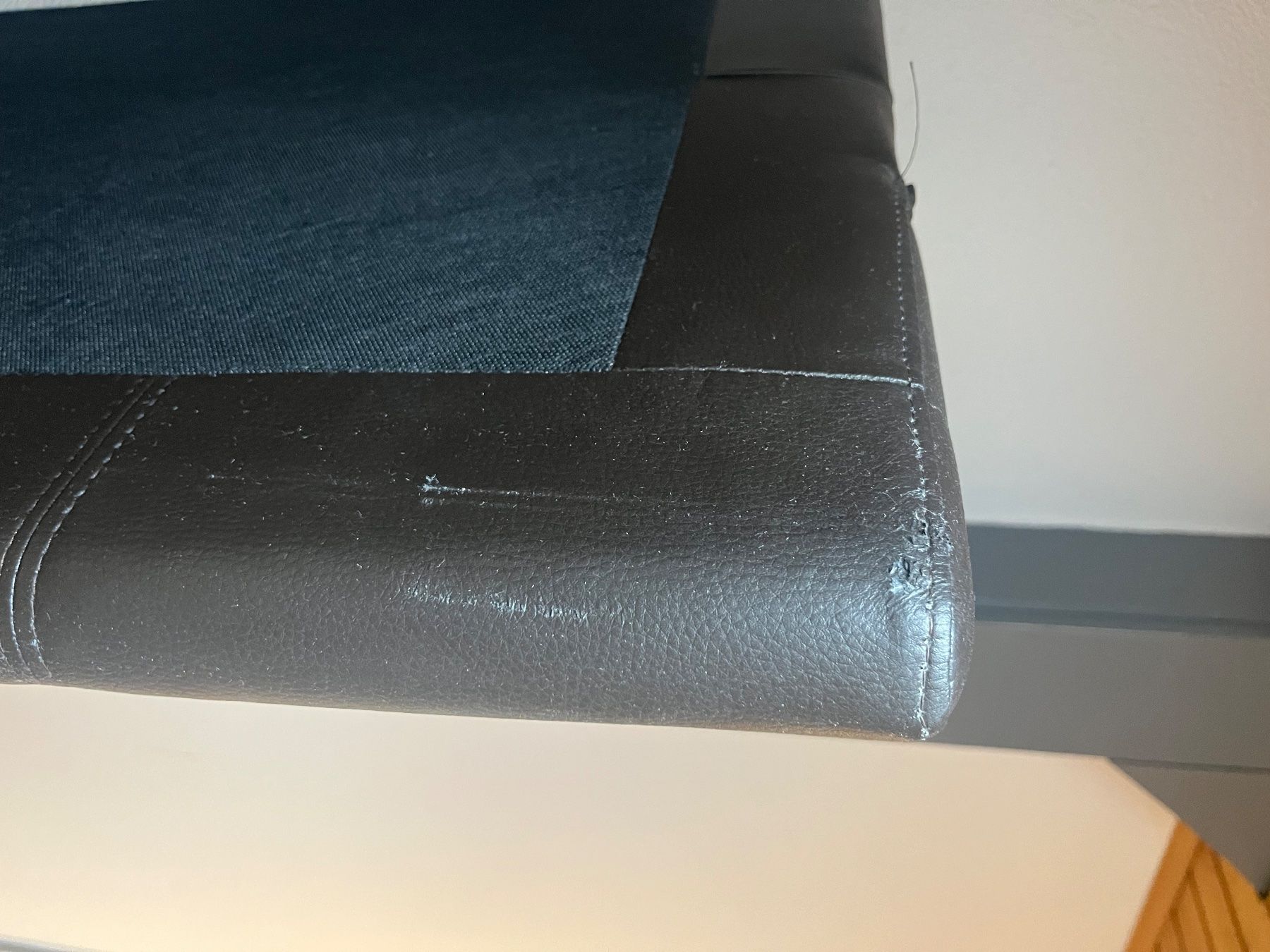 Ikea Divani: Ikea Kivik 3er Ledersofa dunkelbraun – Usato da Bussnang venduto da __Geronimo__ 7