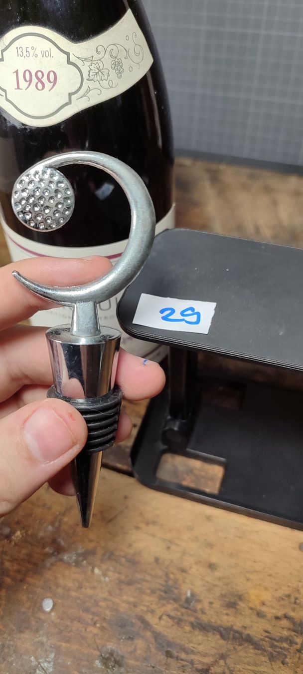 Flaschenöffner & -verschlüsse: Wunderschöner Weinflaschen Korkzapfen Nr.29 – Gebraucht aus Gelterkinden von MYSTOREFORYOU4460 4