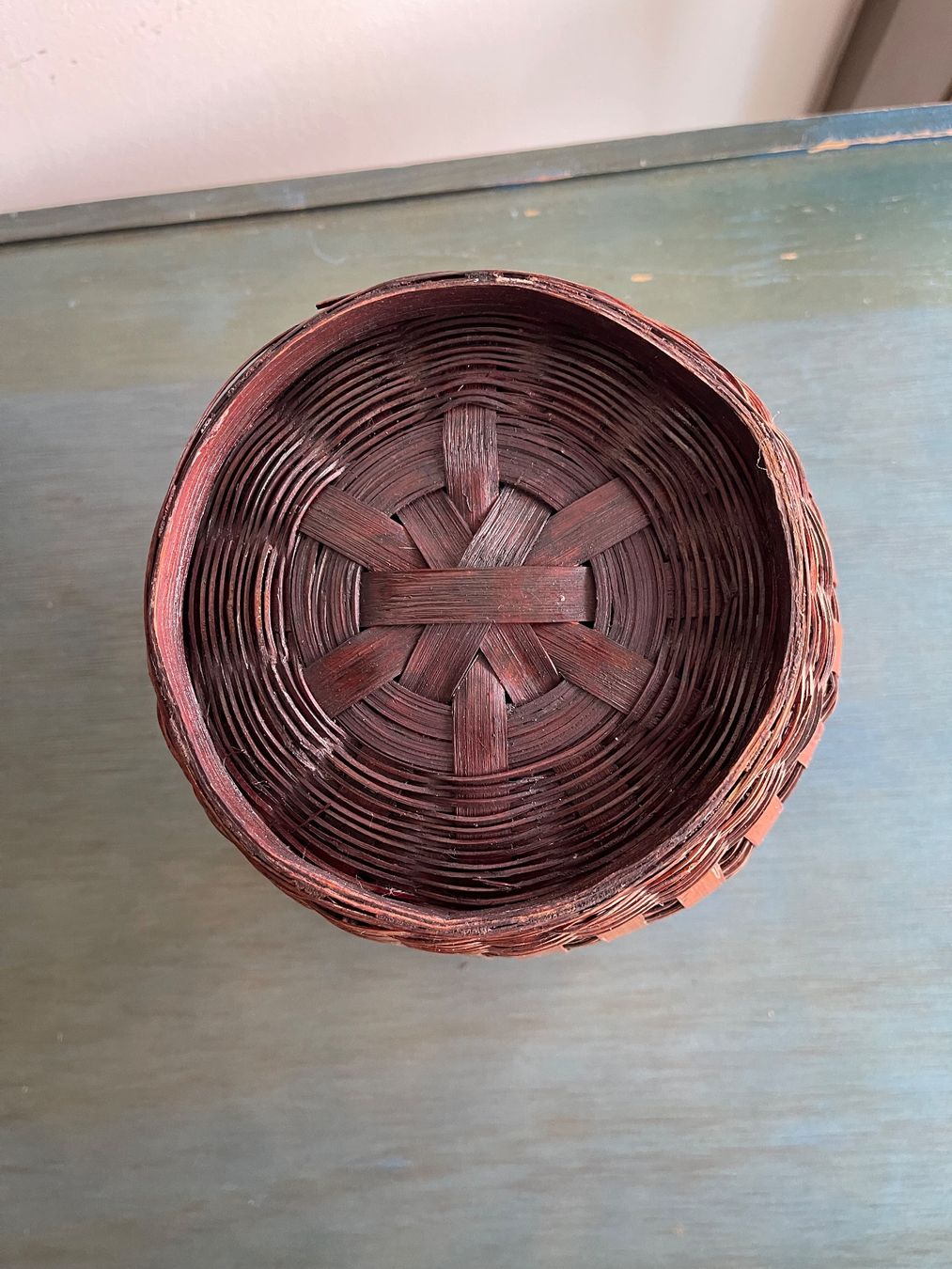 Vasi per fiori: Blumenübertopf Holz Braun – Usato da Turbenthal venduto da mmtuescher 1