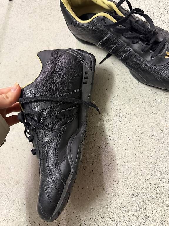 Scarpe da uomo: ADIDAS LEDER-SNEAKERS GOOD YEAR EDITION – Usato da Märstetten venduto da sha_9p7c 3