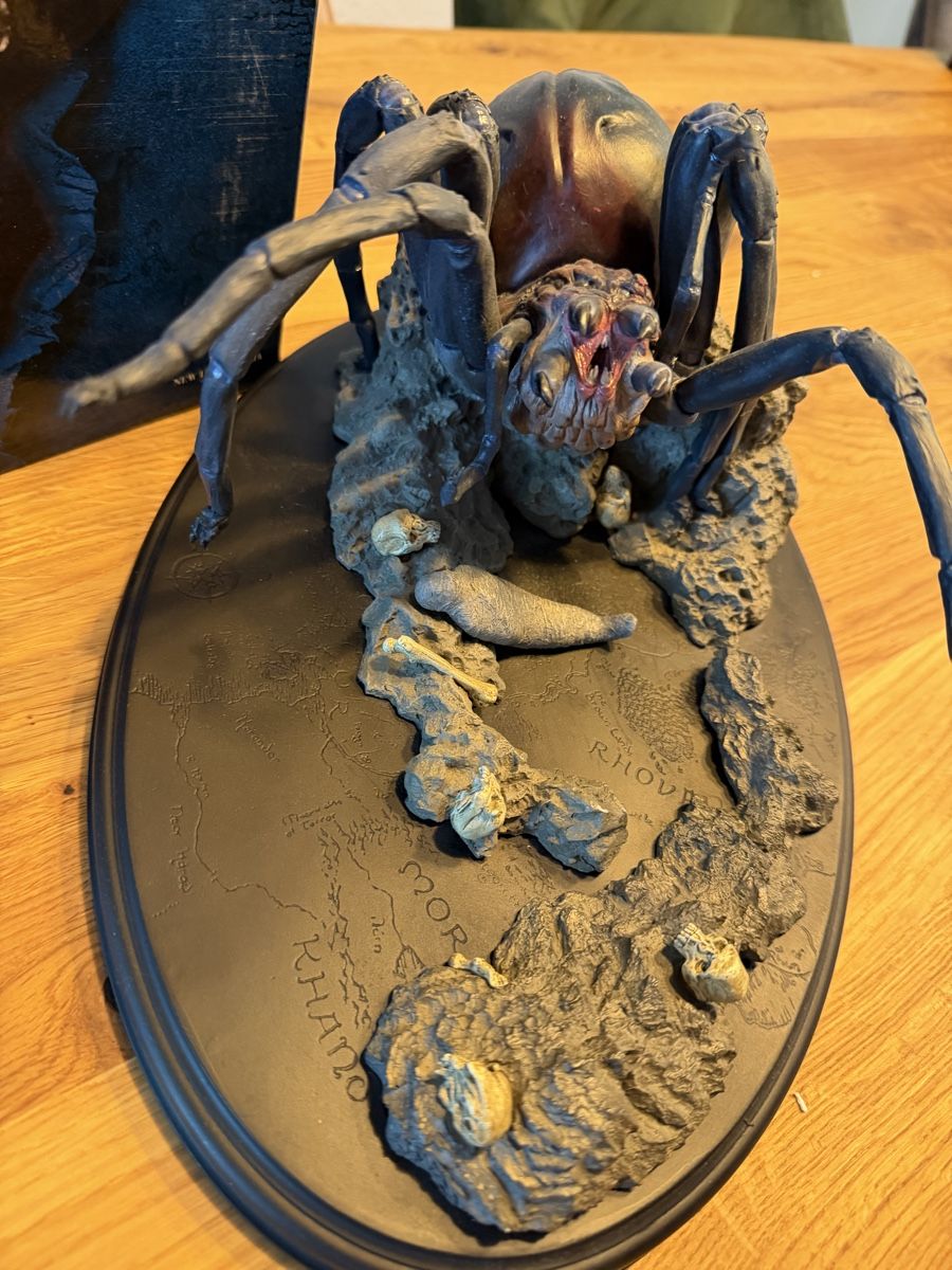 Statuette: Weta - Shelob – Nuovo (secondo la descrizione) da Mägenwil venduto da bla_gxn7 2
