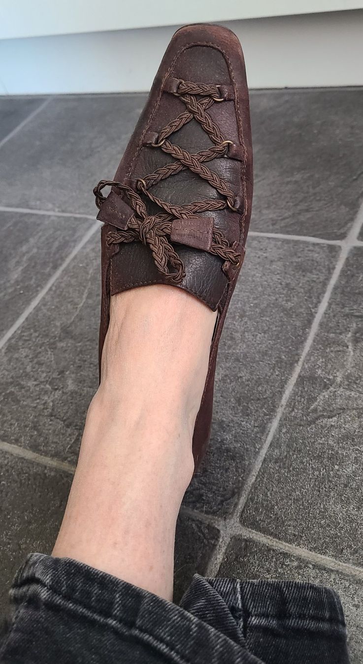Scarpe da donna: Mocassin von Myma, Gr. 36 – Usato da Basel venduto da Luzora 1