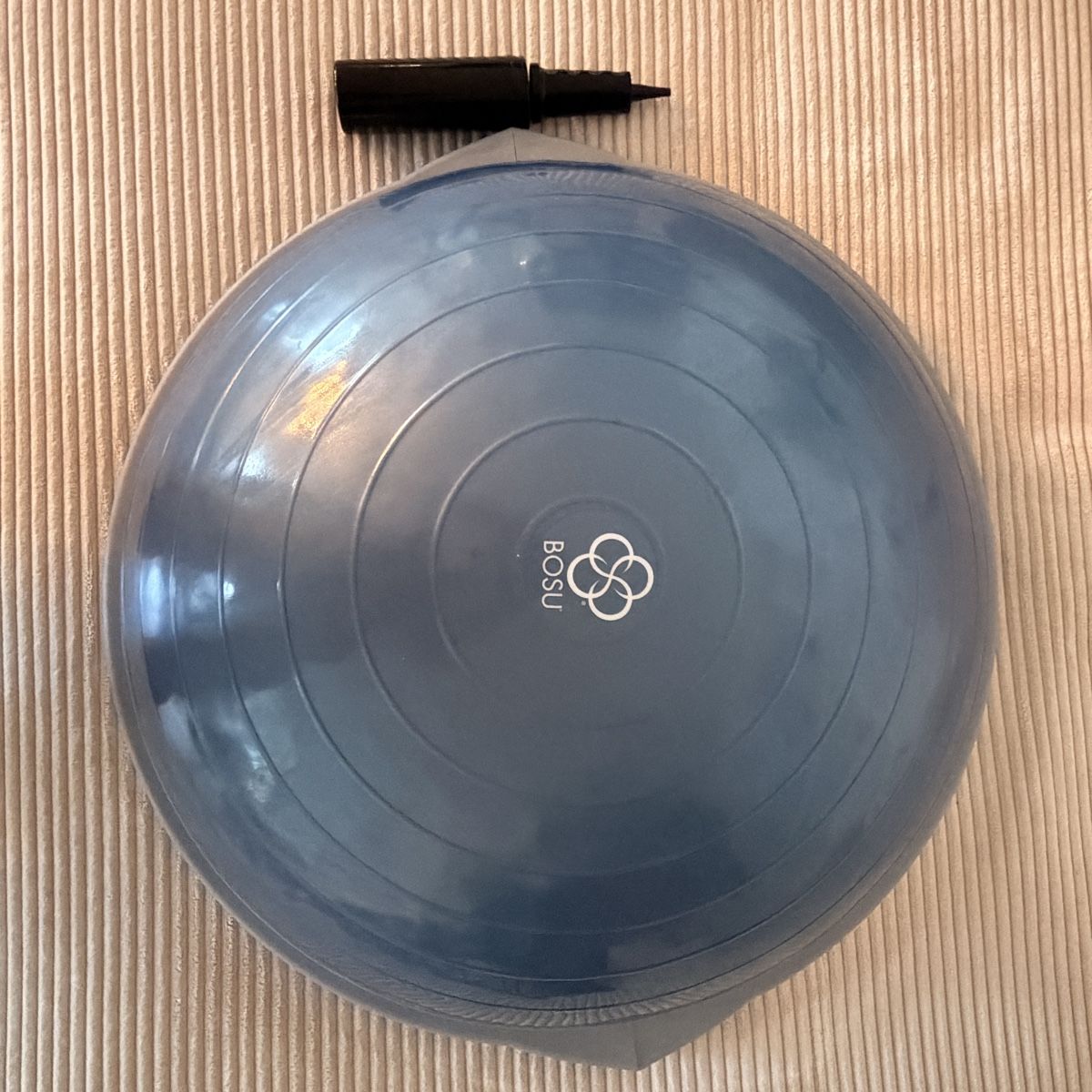 Hometrainer:  Bosu + Pumpe – Neu (gemäss Beschreibung) aus Orpund von mar_qrp6