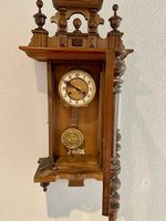 Antike Wanduhr Gebr. Häflinger alt aus Holz Pendeluhr