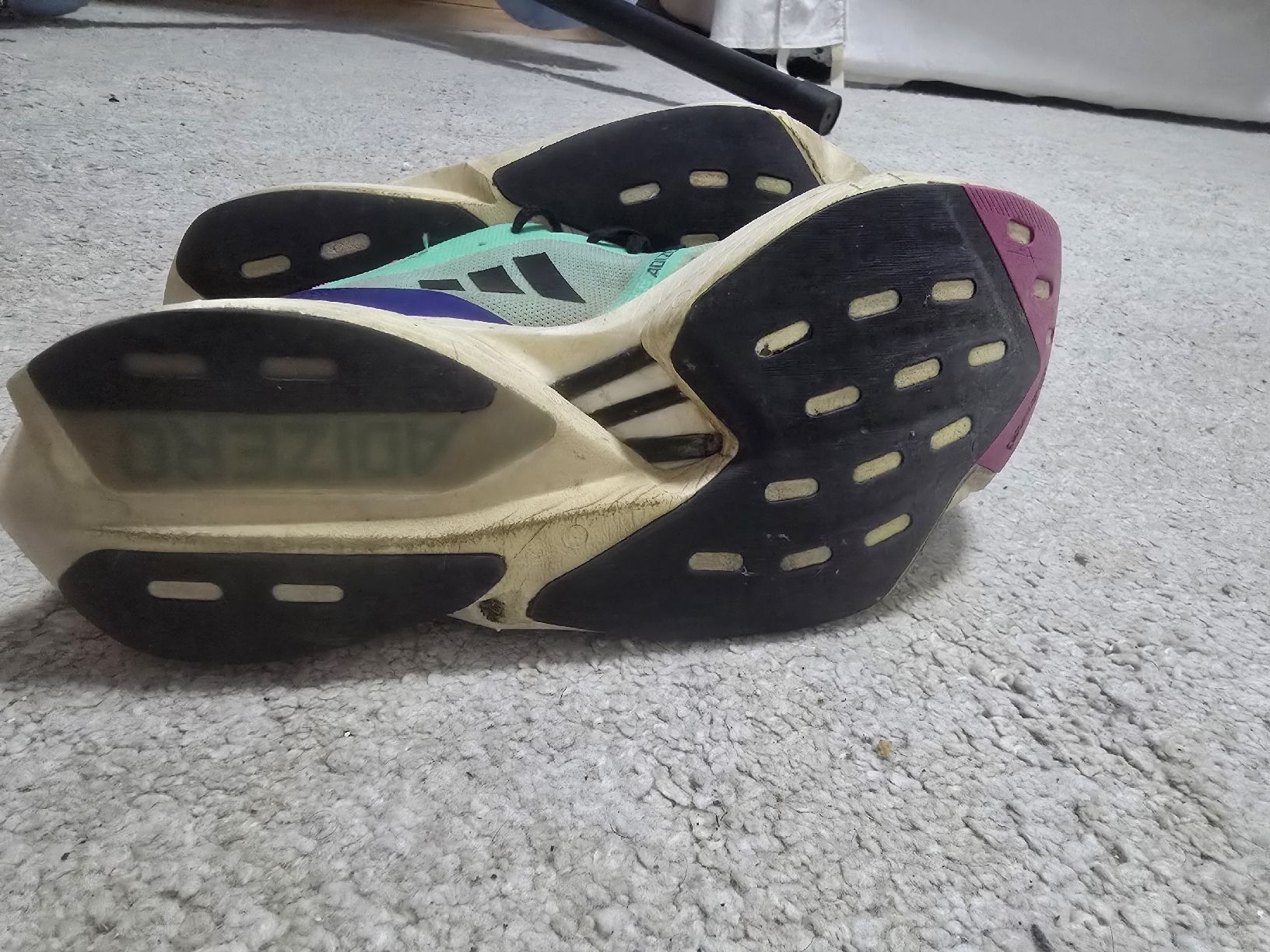 Adidas Herrenschuhe: Chaussures de course Adidas Adizero Prime X ss – Gebraucht aus Mont-sur-Lausanne von Didinho 4