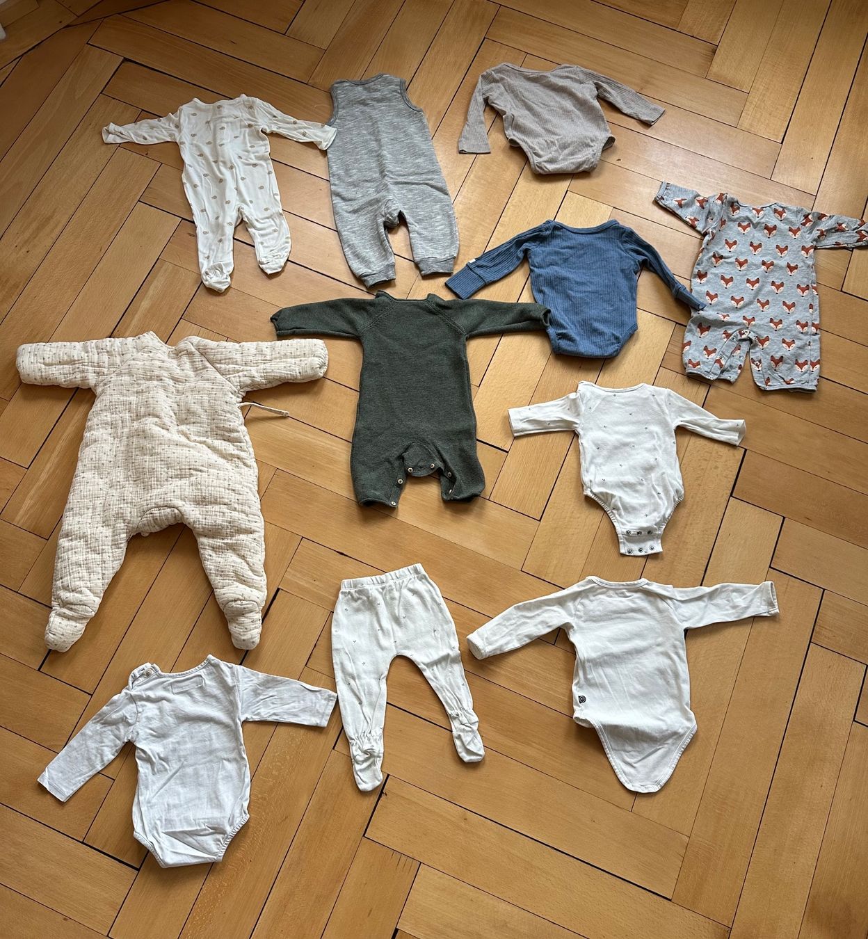 Lotti & Set di vestiti: Kleiderset Gr. 62 – Usato da Zürich venduto da MakasoZH 1