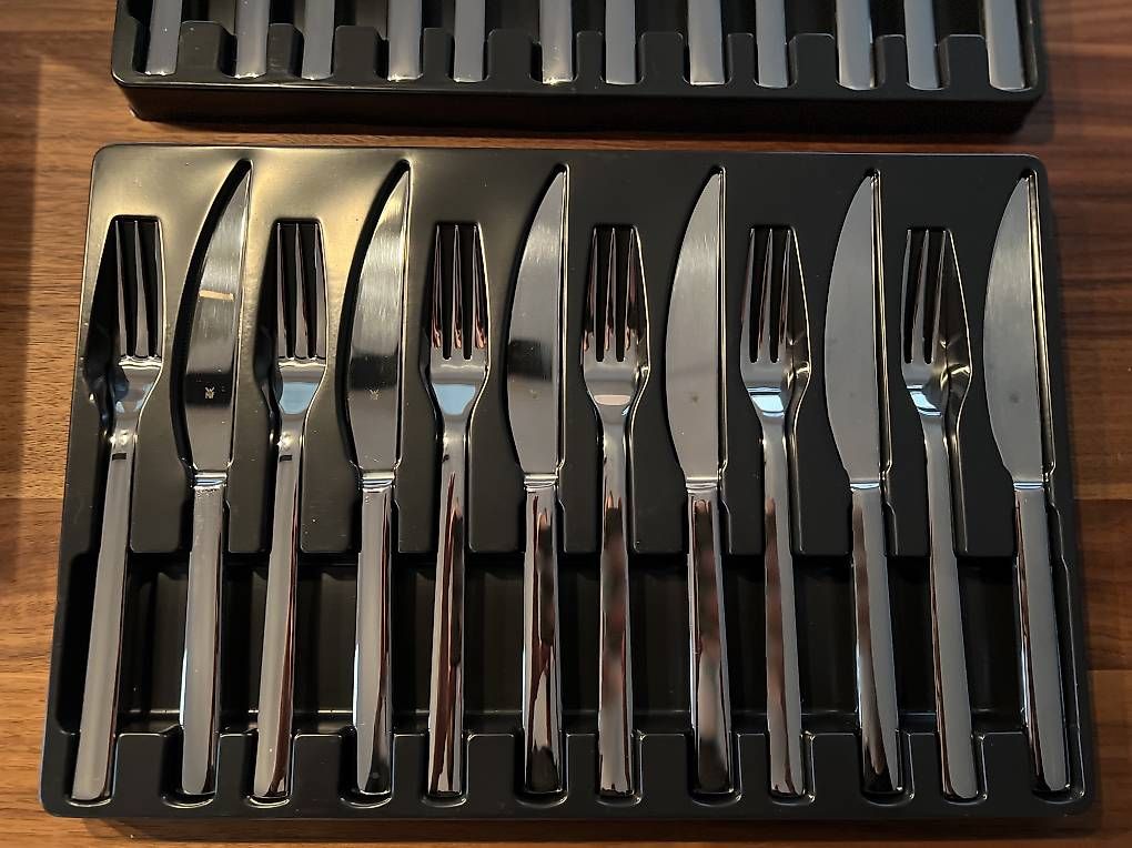 Set di posate: WMF Nuova Steakbesteck  – Usato da Dietlikon venduto da MAMACALU11 2