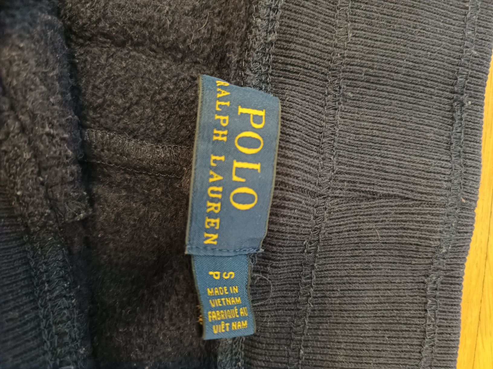 Ralph Lauren Pantaloni: Ralph Lauren Trainer – Usato da Meilen venduto da Inessa11 2